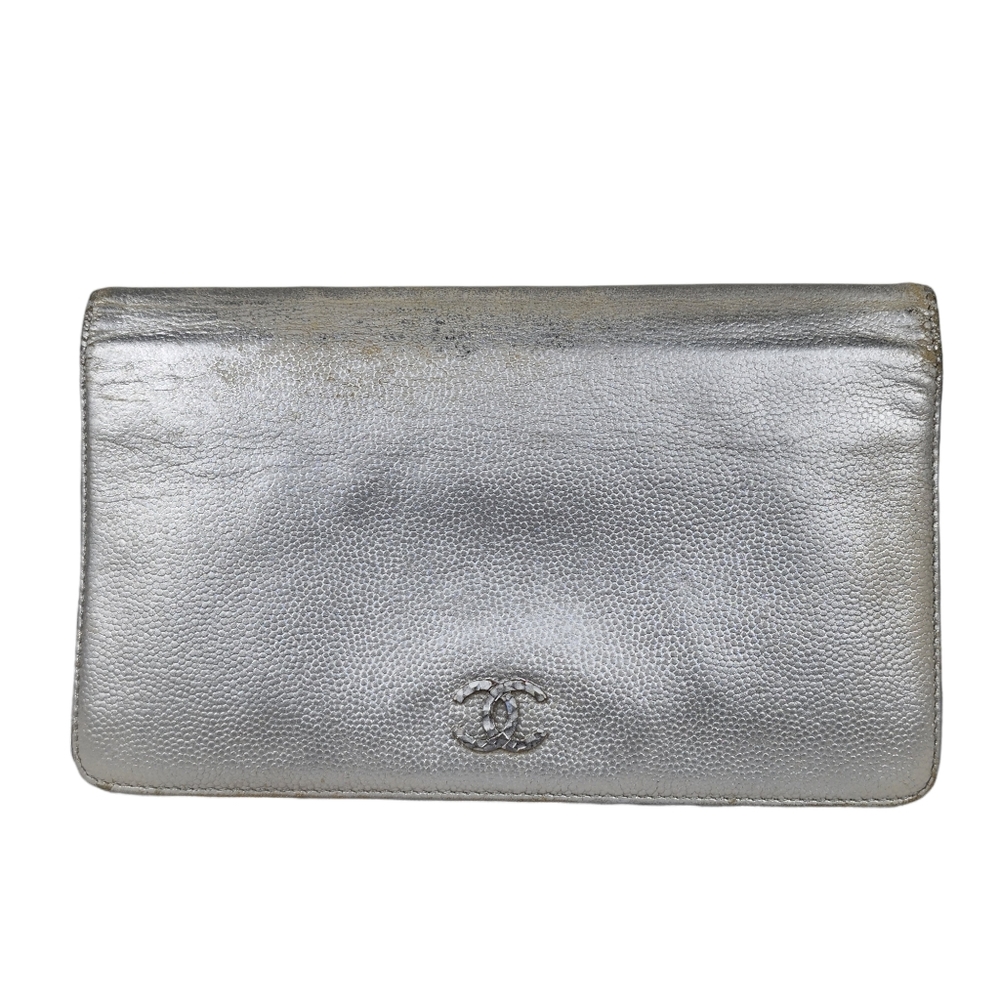 Chanel CC Interlocking Metallic Lambskin Silver Wallet